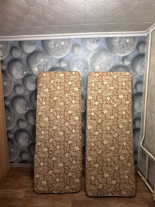Продам матрас, односпальный два штуки