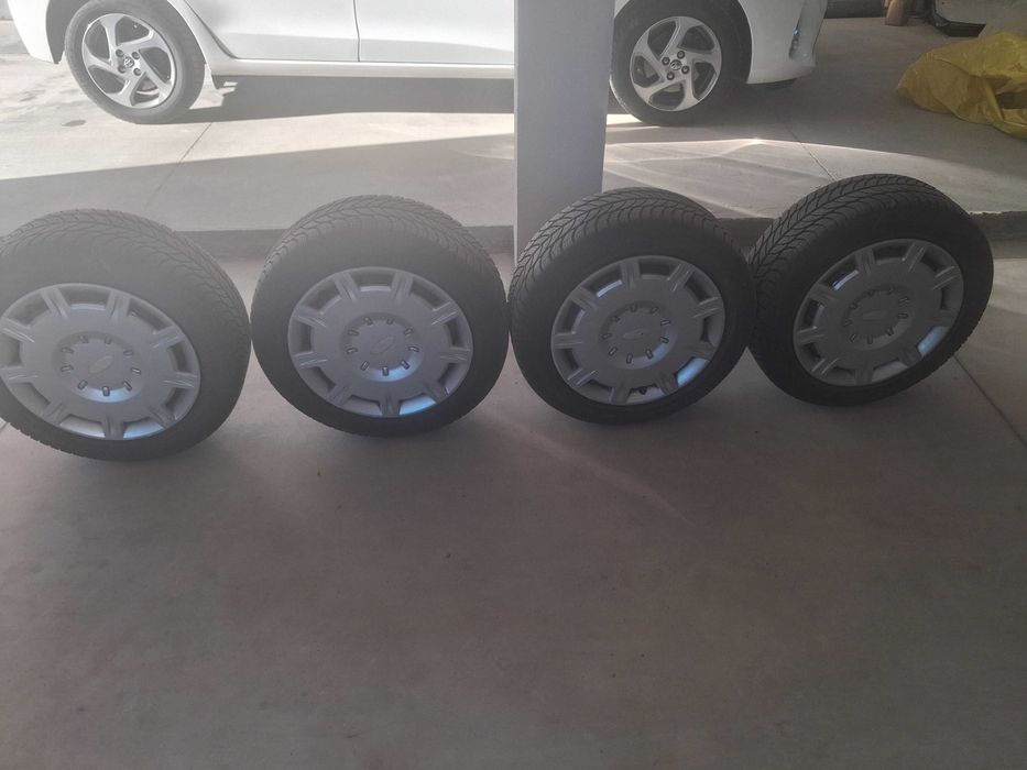 Зимни гуми със джанти 205/55/R16