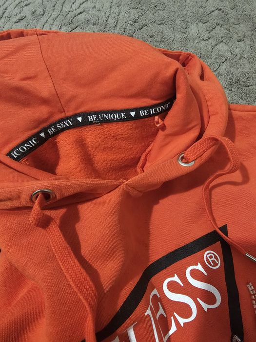 Дамски анурак на Guess