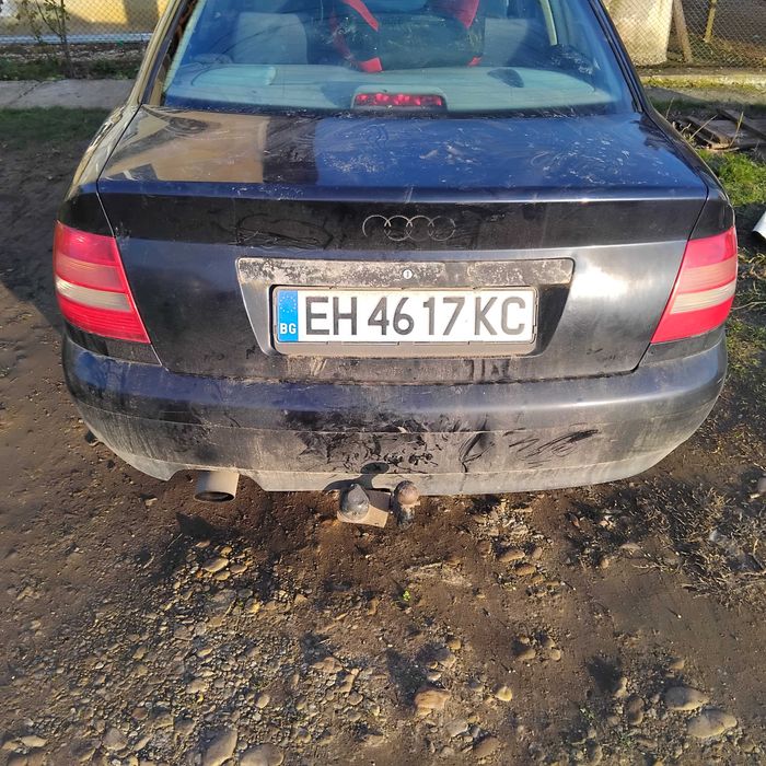 продавам ауди а4 феислифт