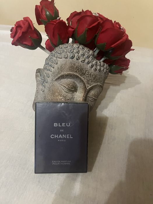 Apa de parfum,100 ml,noi sigilate