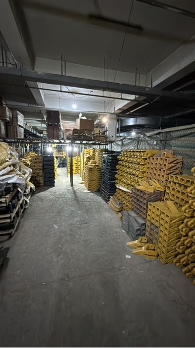 Продается коронки, адаптера, зубья для ковша.