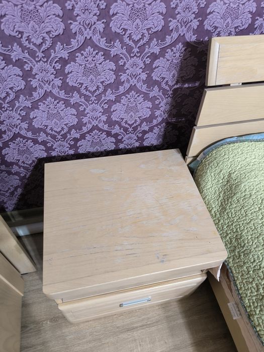 Продам спальный гарнитур