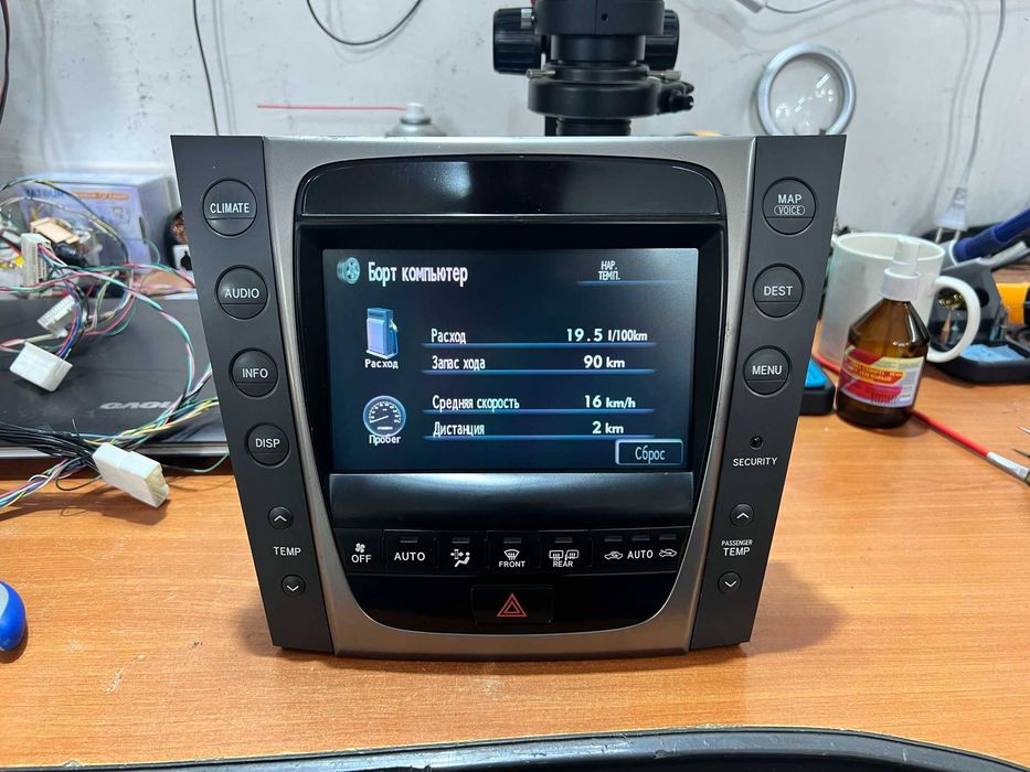 Ремонт сенсора дисплея LEXUS