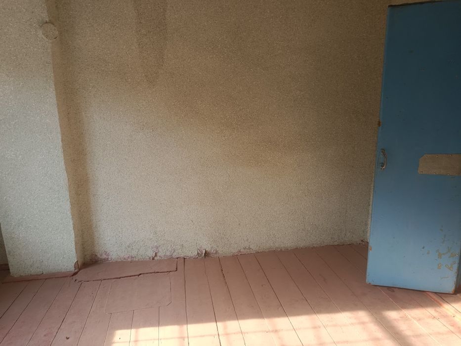 Yer uchaska sotiladi