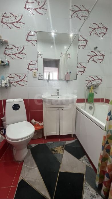 Продается 3ком.квартира на Тургеньева