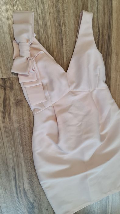 Rochiță pentru gravide