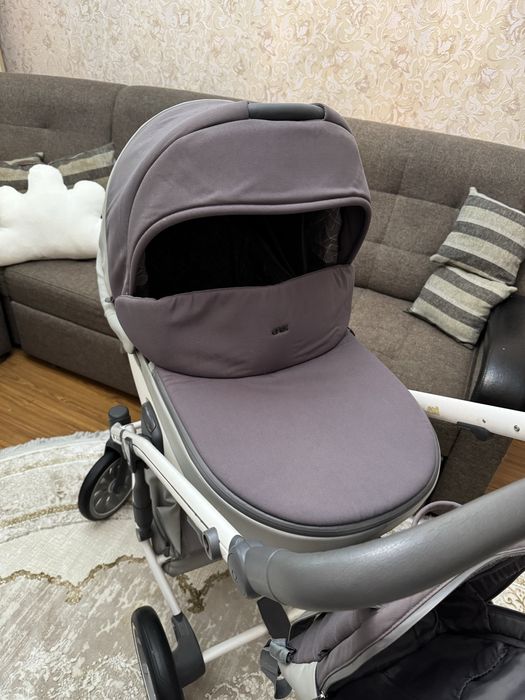 Продаю детскую коляску