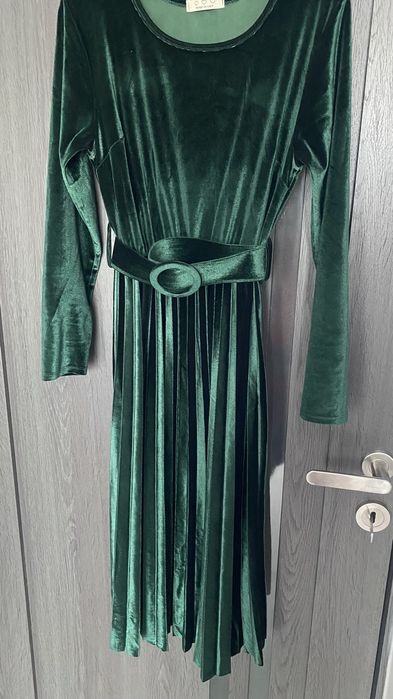 Rochie catifea  verde smarald