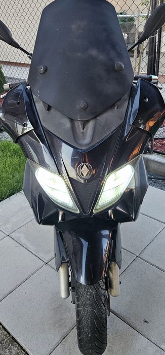 Gillera Nexus 300