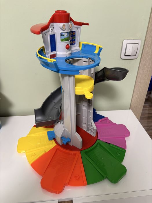 Пес патрул писта и играчки