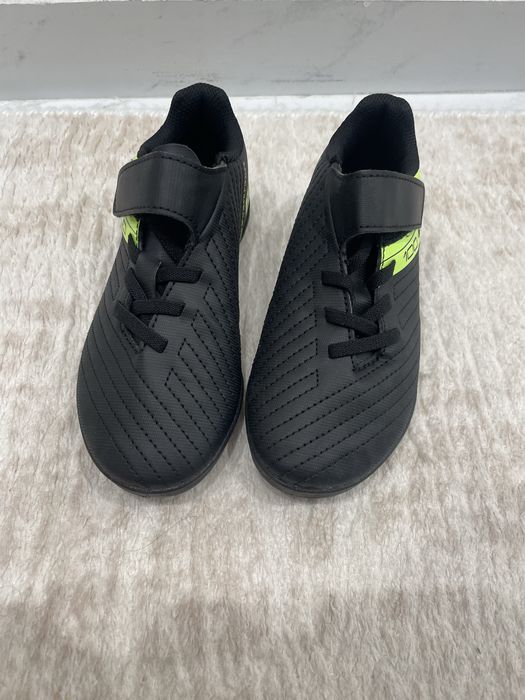 Футболни обувки-30 номер