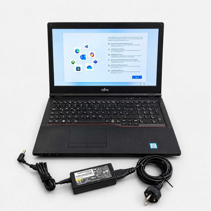 Laptop Fujitsu Lifebook E558, Ecran de 15,6", Intel Core i7-8550U, 8 GB RAM, SSD 256 GB, 15,6" Full HD