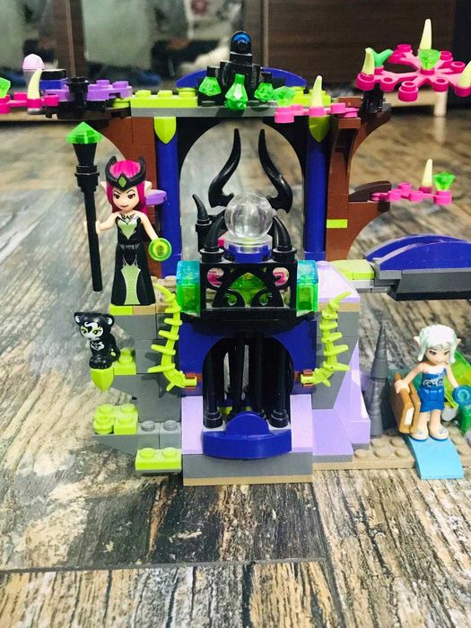 LEGO® Elves Castelul magic de umbre al Raganei