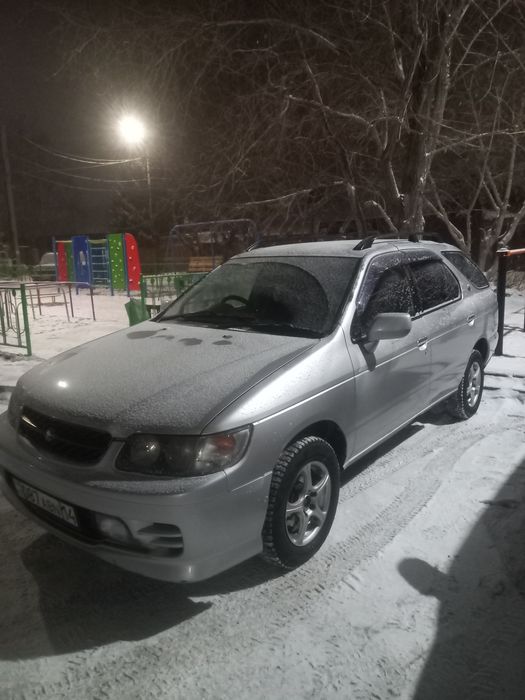 Продам Nissan r.nessa