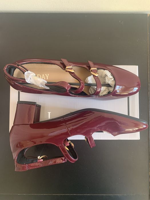 Pantofi lacuiti de dama