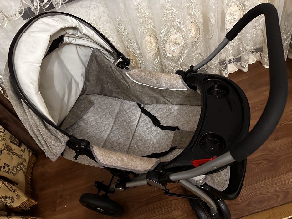 Коляска в хорошем состоянии