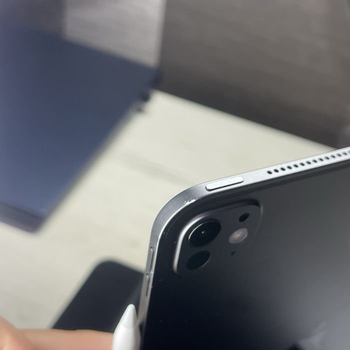 IPad PRO m4, САМЫЙ МОЩНЫЙ, 11-inch, 256gb. 47-Циклов, аккумулятор-100%