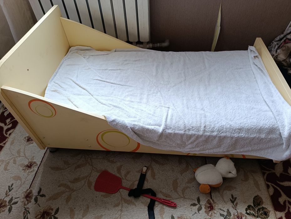 Кроватка для ребенка до 4лет