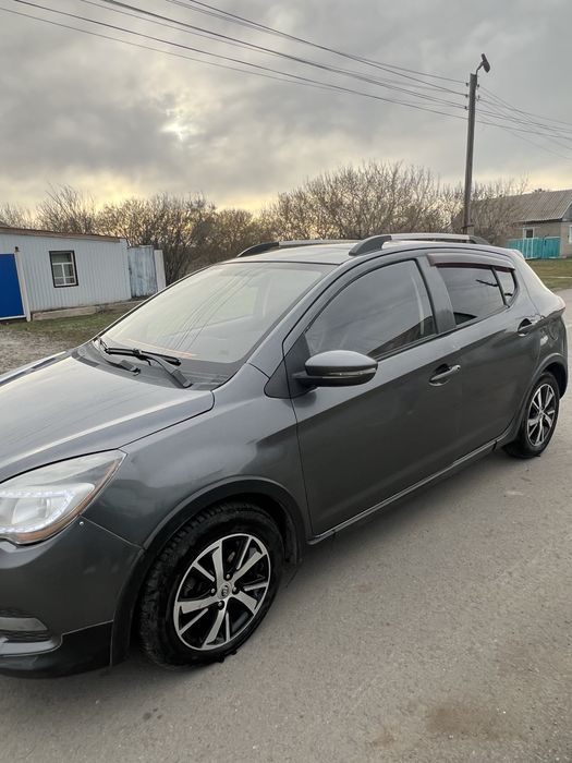 Машина Lifan x50
