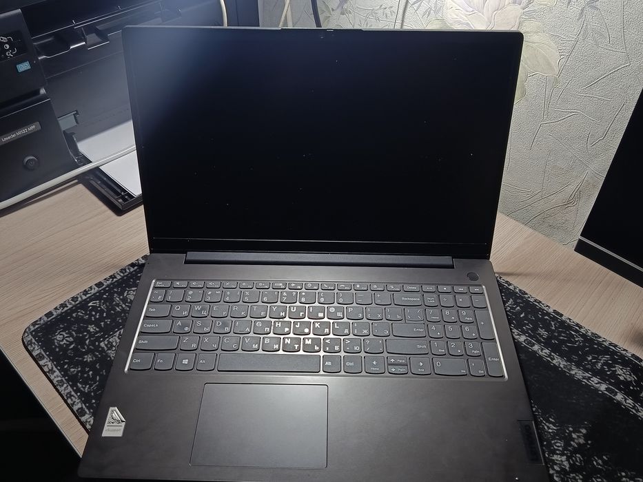 Продам ноутбук. Торг