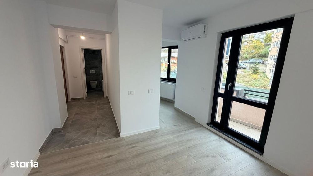 Apartament 3 camere de vanzare Pacurari