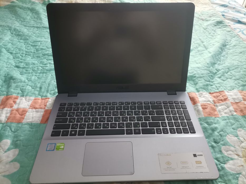 Срочно продам ноутбук