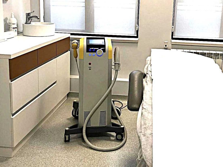 Vând aparat epilare definitiva, rejuvenare și tratament EXILITE BTL