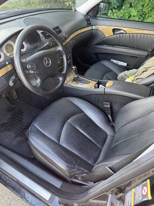 Vand Mercedes E class W211 facelift E 200 cdi 136 cai an 2008