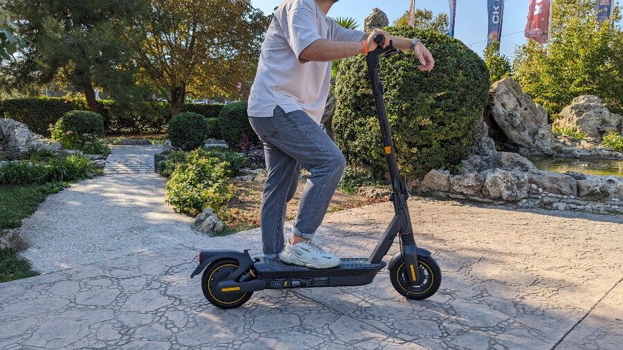 Ninebot Max G2 электро самокат