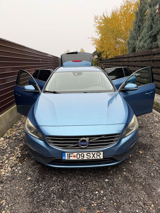 Volvo V60 Proprietar vând mașina personală, stare tehnică excelentă