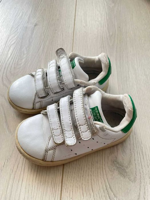 Кроссовки Adidas