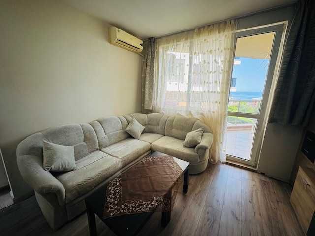 Дава се под наем Двустаен апартамент в Варна, Бриз - 68 кв.м за 700 € - Снимка #3