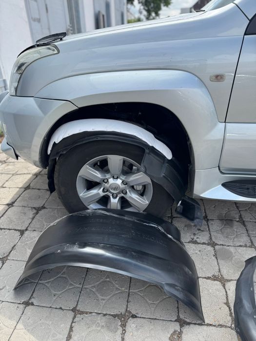 Линзы противотуманки птф в бампер Toyota Avalon