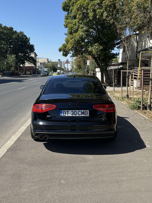 Audi a4 b8.5 s line facelift