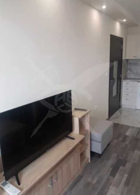 Дава се под наем Двустаен апартамент в Пловдив, Кършияка - 55 кв.м за 458.49 € - Снимка #2