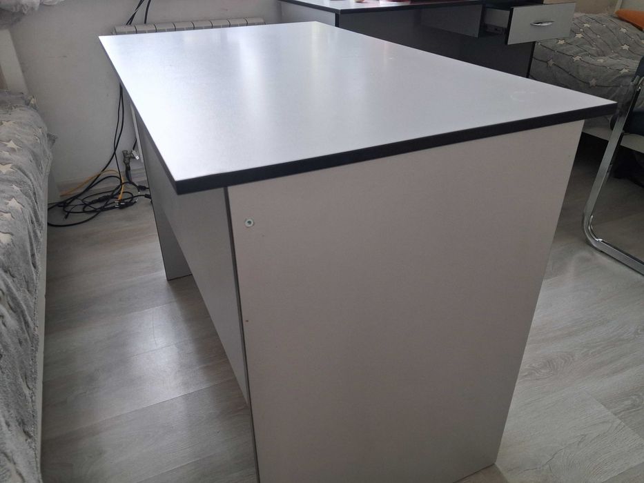 Рабочий стол б/у