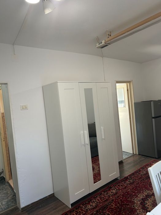 Închiriez garsonieră Arad tel 0724570305 negociabil la vedere
