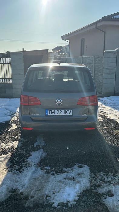 VW Touran, 2012, 1.6 TDI, Manual