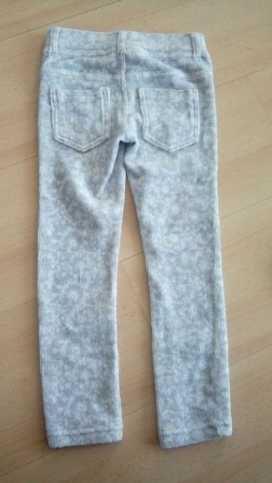 Лот за момиче