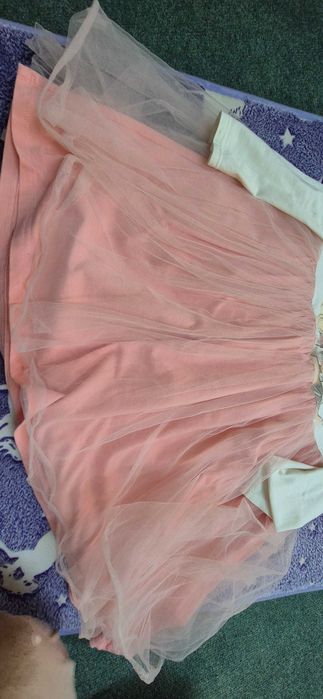 Елегантра рокля с тюл