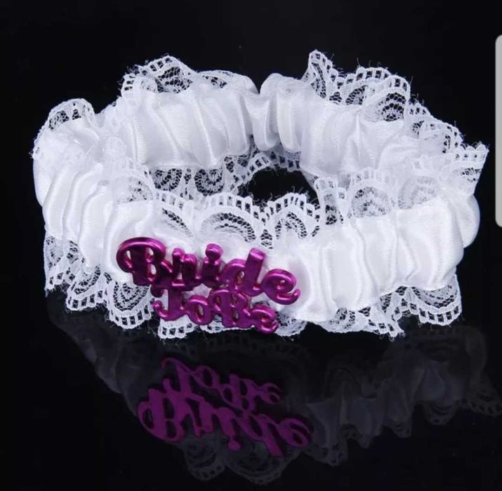 Cadou mireasa, petrecerea burlacitelor, bride to be, bride team