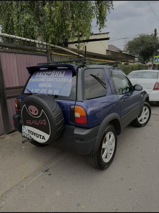 Продам машину  срочно