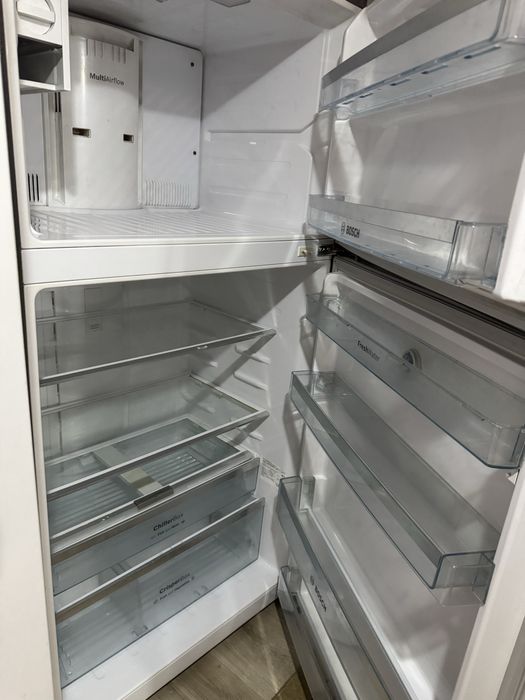 Холодильник Bosch KDD74AL20N