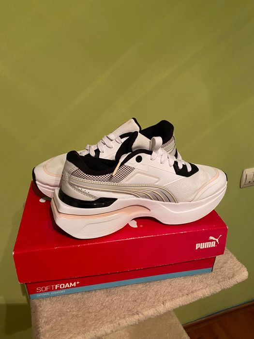 Adidasi Puma pentru femei nr 37