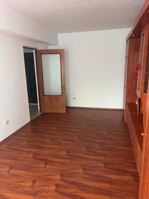 Apartament de vânzare Huși
