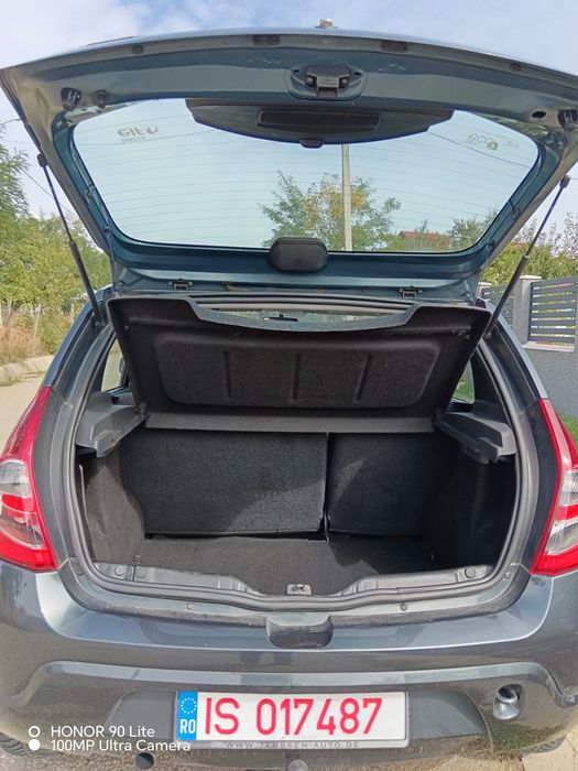 Dacia Sandero 2010