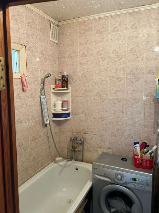 Продам 2 комнатную квартиру