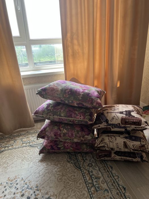 Диванные подушки