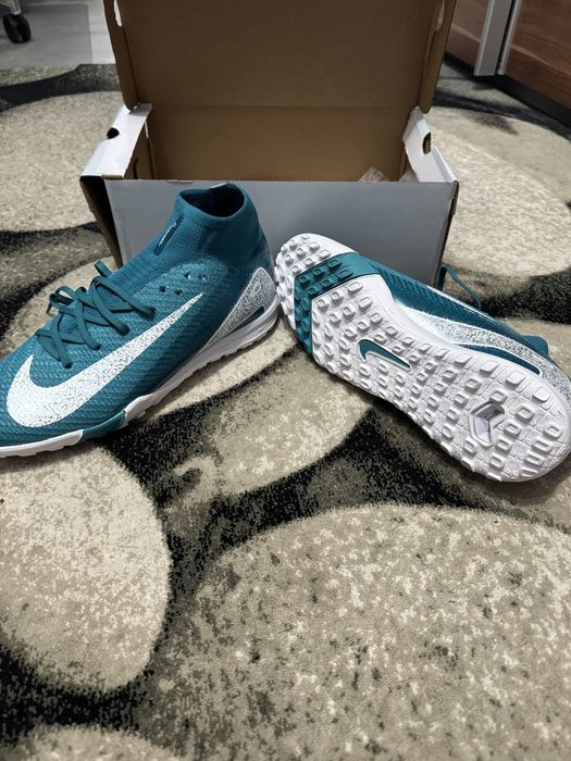 Ghete de fotbal nike mercurial Pro pt sintetic marime 43